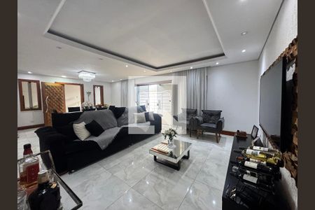 Sala  de casa à venda com 3 quartos, 280m² em Jardim Faria Lima, São Paulo