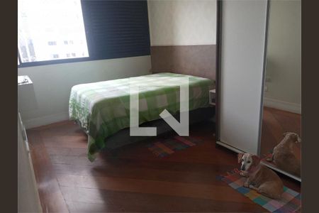 Apartamento à venda com 3 quartos, 137m² em Vila Santo Estefano, São Paulo