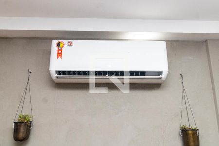 Sala  de apartamento à venda com 2 quartos, 51m² em Vila Gustavo, São Paulo