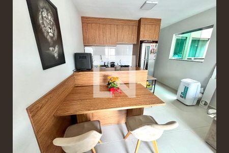 Cozinha de apartamento à venda com 2 quartos, 62m² em Parque Boturussu, São Paulo