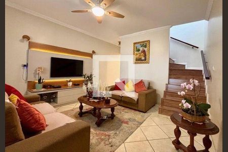 Casa à venda com 3 quartos, 191m² em Quitaúna, Osasco