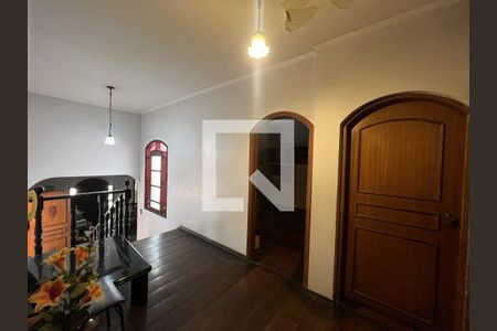 Casa à venda com 4 quartos, 232m² em Nova Petrópolis, São Bernardo do Campo