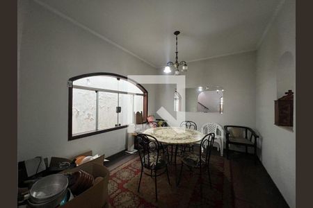 Casa à venda com 4 quartos, 232m² em Nova Petrópolis, São Bernardo do Campo