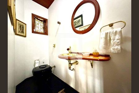 Casa à venda com 4 quartos, 675m² em Alphaville Residencial Um, Barueri