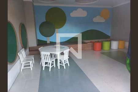 Apartamento à venda com 2 quartos, 60m² em Jaguaribe, Osasco