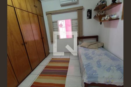 Casa à venda com 2 quartos, 155m² em Vila Liviero, São Paulo