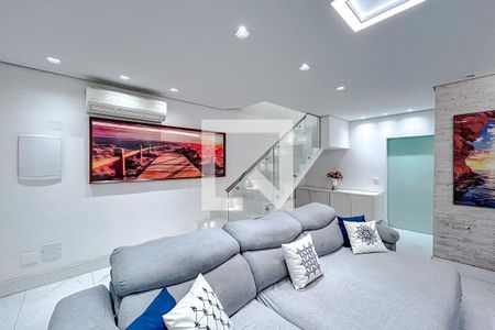 Sala de casa para alugar com 3 quartos, 160m² em Penha de França, São Paulo