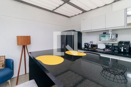 Cozinha de apartamento à venda com 1 quarto, 50m² em Vila Cordeiro, São Paulo