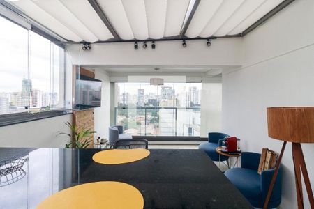 Cozinha de apartamento à venda com 1 quarto, 50m² em Vila Cordeiro, São Paulo