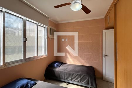 Quarto 2 de apartamento para alugar com 2 quartos, 66m² em José Menino, Santos