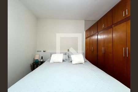 Suíte 1 de casa à venda com 4 quartos, 390m² em Parque São Quirino, Campinas