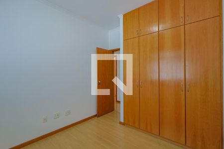 Apartamento à venda com 3 quartos, 95m² em Coracao de Jesus, Belo Horizonte