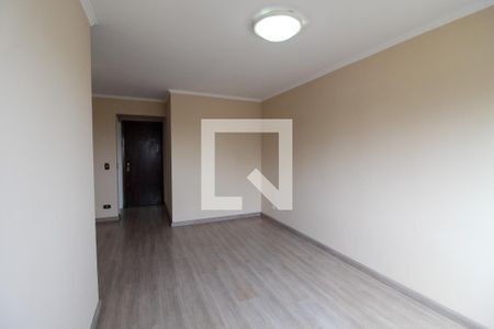 Sala de apartamento para alugar com 3 quartos, 72m² em Vila Indiana, São Paulo
