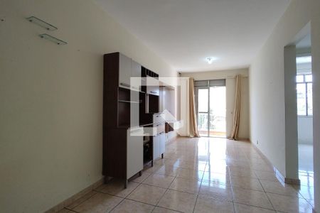 Sala de apartamento para alugar com 2 quartos, 53m² em Taquara, Rio de Janeiro