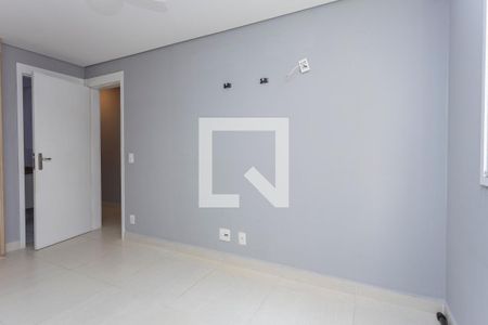Quarto Suíte de casa à venda com 3 quartos, 98m² em Vila Arriete, São Paulo