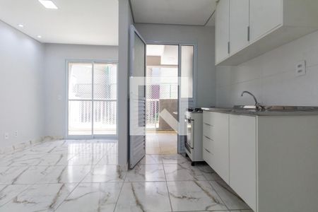 Sala de apartamento para alugar com 2 quartos, 40m² em Jardim Maringa, São Paulo