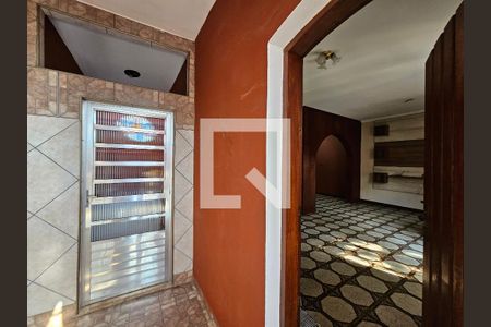 Sala de casa à venda com 3 quartos, 130m² em Vila Inglesa, São Paulo