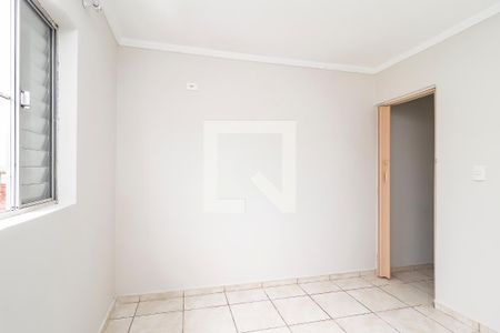 Casa 1 - Quarto de casa à venda com 4 quartos, 88m² em Conjunto Residencial José Bonifácio, São Paulo
