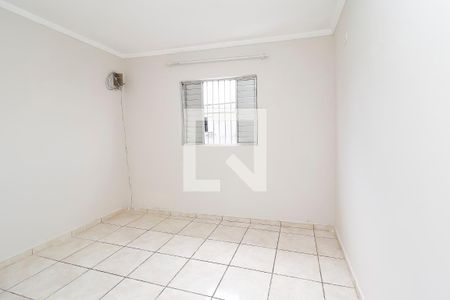 Casa 1 - Quarto de casa à venda com 4 quartos, 88m² em Conjunto Residencial José Bonifácio, São Paulo
