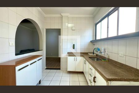 Cozinha de apartamento para alugar com 2 quartos, 81m² em Vila Mariana, São Paulo