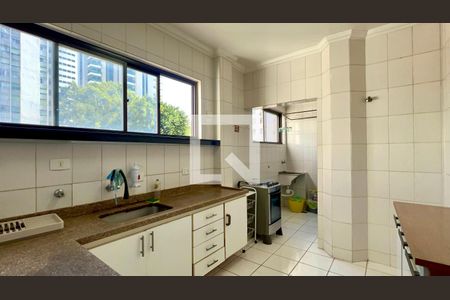 Cozinha de apartamento para alugar com 2 quartos, 81m² em Vila Mariana, São Paulo