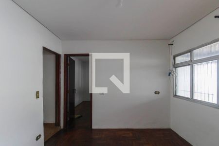 Sala de casa para alugar com 4 quartos, 140m² em Parque Independencia, São Paulo