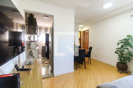 Apartamento para alugar em Vila Carmosina