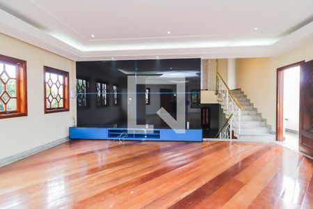 Sala de casa à venda com 4 quartos, 570m² em Vila Rosaria, São Paulo