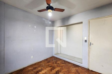Quarto 1 de apartamento para alugar com 1 quarto, 74m² em Caju, Rio de Janeiro