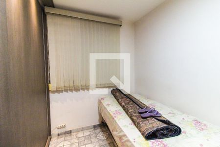 Quarto 1 de apartamento para alugar com 2 quartos, 50m² em Conjunto Habitacional Fazenda do Carmo, São Paulo