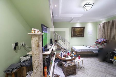 Casa à venda com 2 quartos, 210m² em Vila Maria, São Paulo