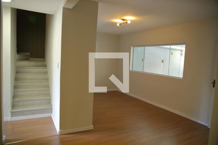 Sala de casa à venda com 3 quartos, 181m² em Nova Petrópolis, São Bernardo do Campo