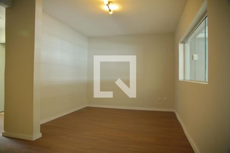 Sala de casa à venda com 3 quartos, 181m² em Nova Petrópolis, São Bernardo do Campo