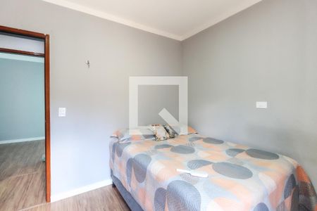 Quarto 2 de casa de condomínio para alugar com 3 quartos, 75m² em Vila Carmosina, São Paulo