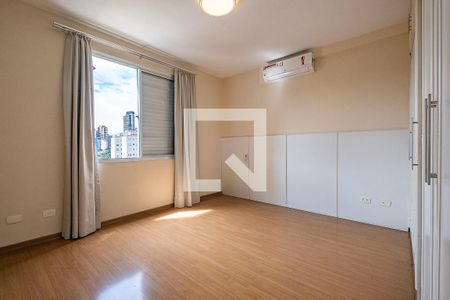Suíte de apartamento para alugar com 4 quartos, 165m² em Pinheiros, São Paulo