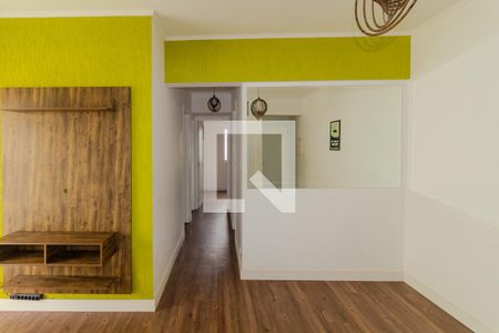 Sala de apartamento para alugar com 3 quartos, 64m² em Vila Ema, São Paulo
