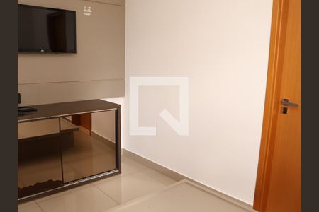 Suíte de apartamento para alugar com 2 quartos, 75m² em Jardim Goiás, Goiânia