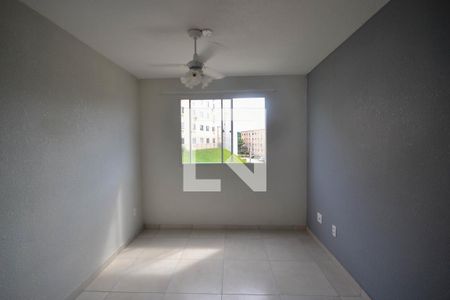 Apartamento para alugar com 2 quartos, 42m² em Cerâmica, Nova Iguaçu