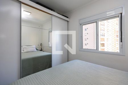 Suíte de apartamento para alugar com 3 quartos, 70m² em Jardim Parque Morumbi, São Paulo