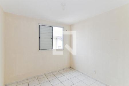 Quarto 1 de apartamento para alugar com 2 quartos, 49m² em Jardim Vermelhão, Guarulhos