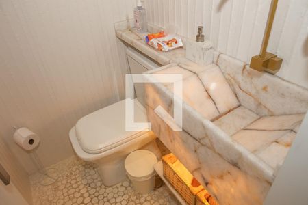 Lavabo de apartamento à venda com 3 quartos, 110m² em Água Branca, São Paulo