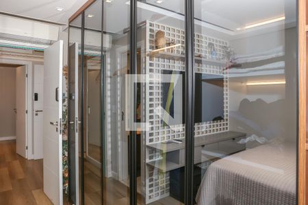 Suíte de apartamento à venda com 3 quartos, 110m² em Água Branca, São Paulo