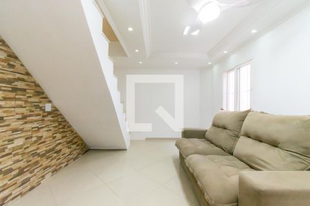 Sala de casa para alugar com 2 quartos, 210m² em Jardim Sonia Maria, São Paulo