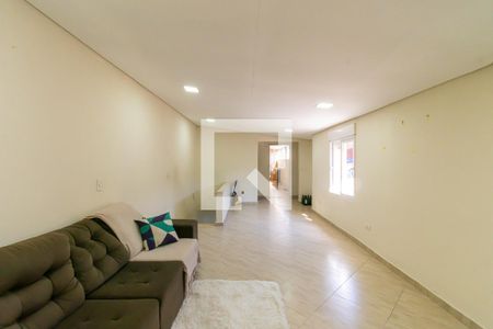 Sala 2 de casa para alugar com 2 quartos, 210m² em Jardim Sonia Maria, São Paulo