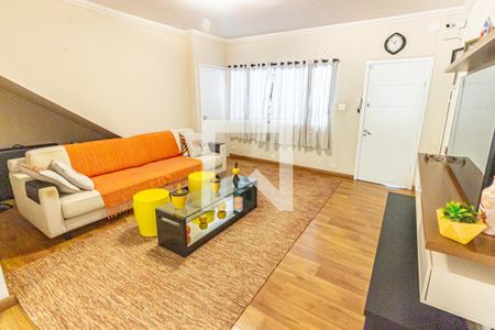 Sala de casa à venda com 4 quartos, 160m² em Vila Bertioga, São Paulo