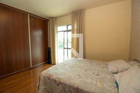 Suíte de apartamento à venda com 3 quartos, 74m² em Centro, Contagem