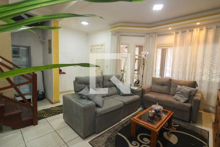 Sala de casa à venda com 4 quartos, 182m² em Espírito Santo, Porto Alegre