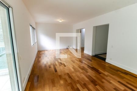 Sala 1 de apartamento para alugar com 4 quartos, 210m² em Vila Andrade, São Paulo