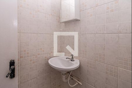 banheiro 1_3 de kitnet/studio para alugar com 1 quarto, 20m² em Aclimação, São Paulo
