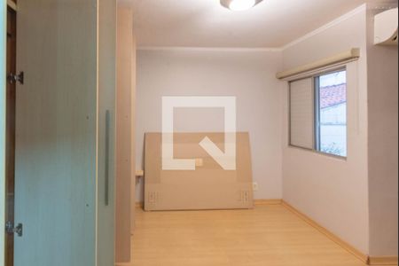 Suíte de casa de condomínio à venda com 3 quartos, 135m² em Vila Maria Eugênia, Campinas